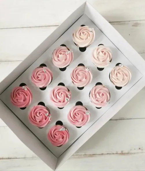 Annabelle | 12 Cupcakes - cece