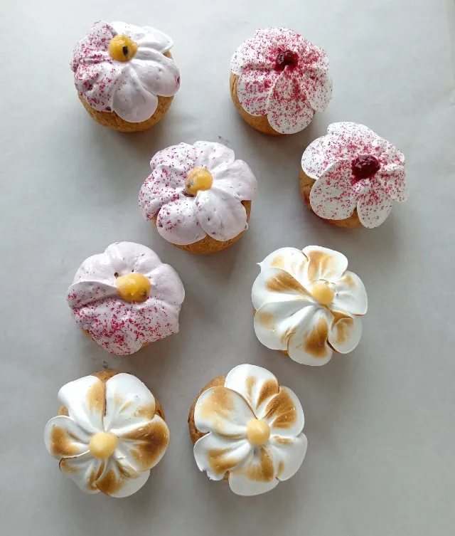 Profiterole Collection box