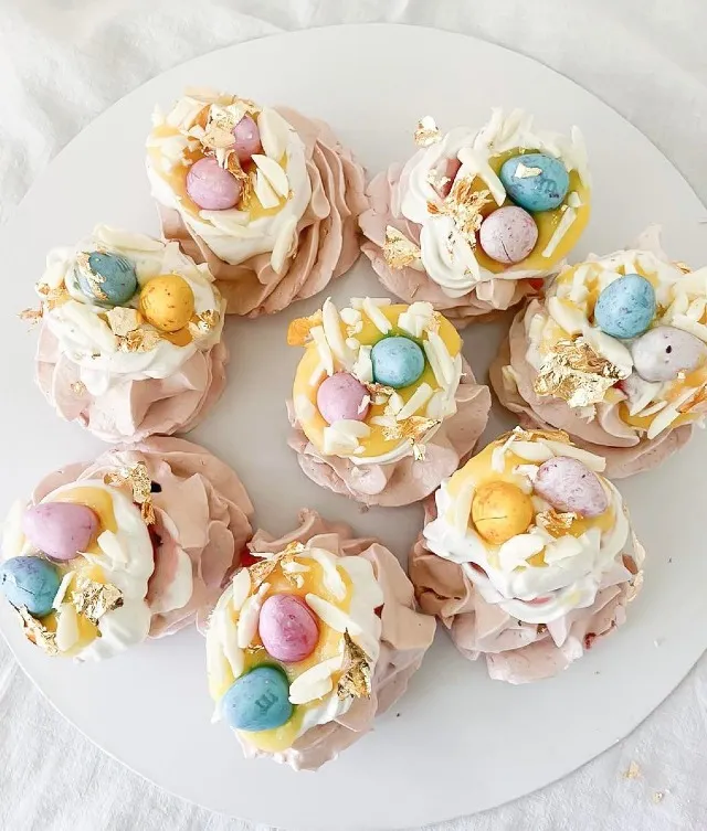 Pavlova Nests | Box of 12 -
