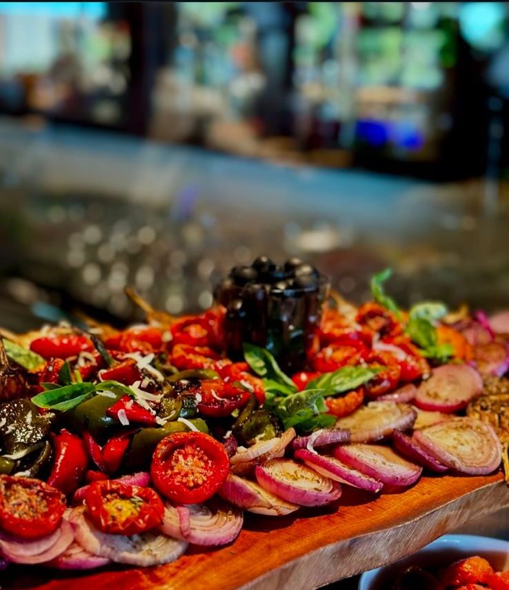 Surprise Your Loved Ones with a Sunday Bottomless Bubbly Brunch Buffet at Harbour Court, The Kingsbury!